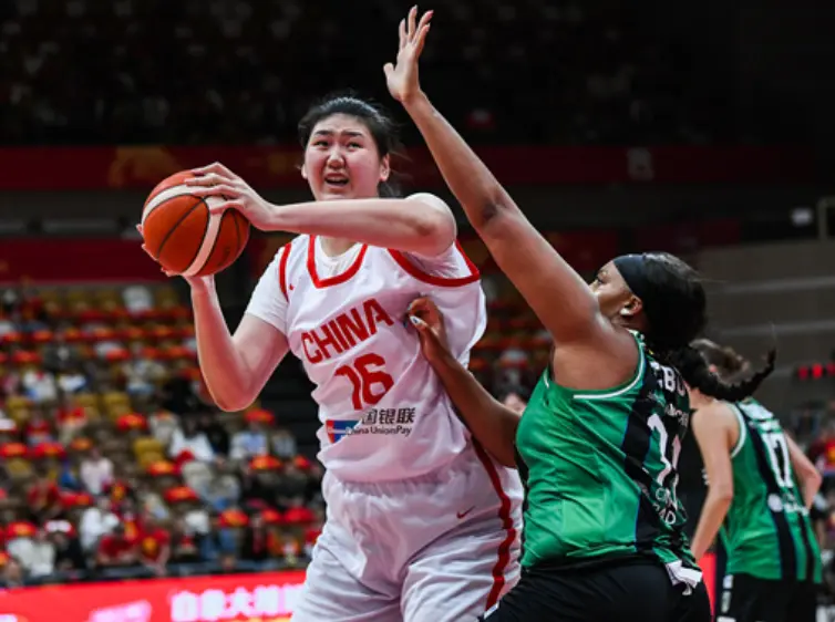 宇煞费苦心, 分钟被换下, 补登场