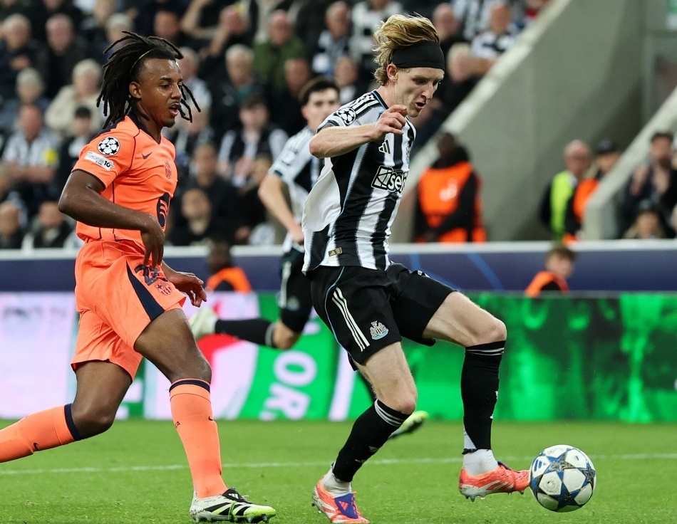 连入两球, 下半场拉什