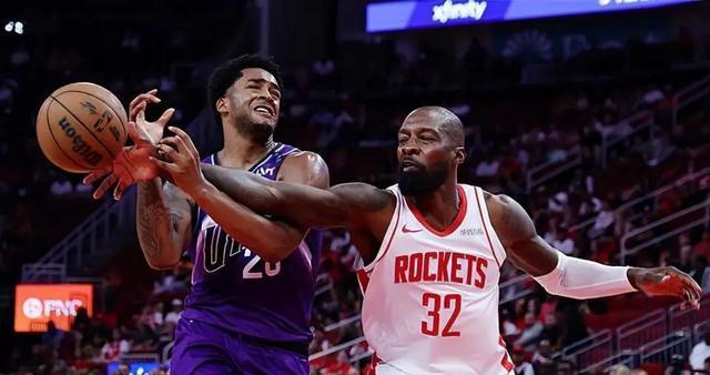 格林不断辗, 球场