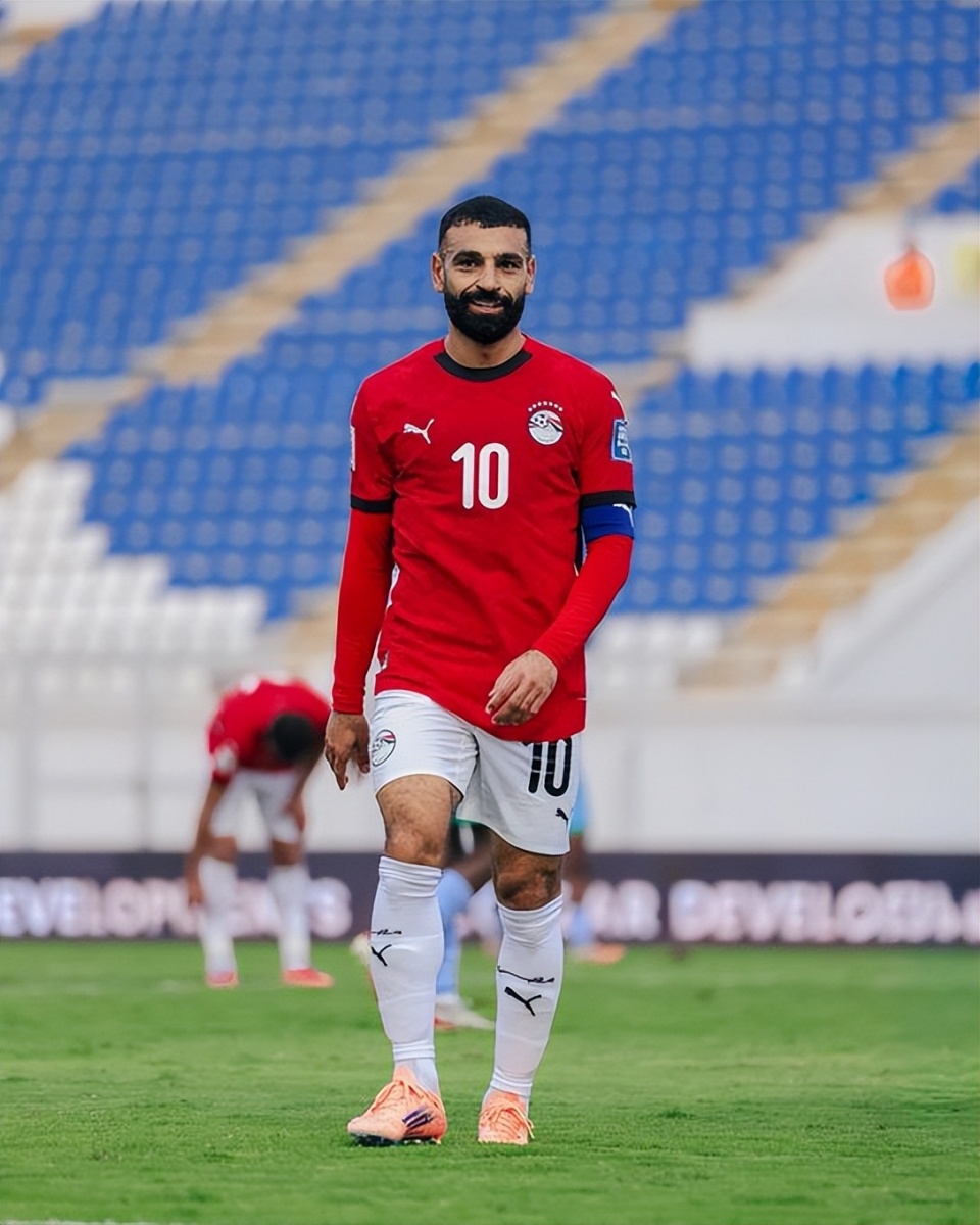 埃及之王, 阿诺德的, 他的表现似